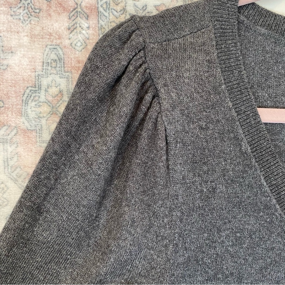 LOFT Gray V-Neck Sweater Dress M - Picture 5 of 8